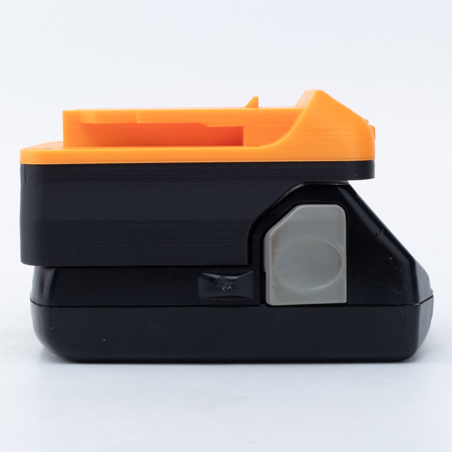 Adattatore per batteria Hitach - Power Tools Hikoki recensione e prezzo