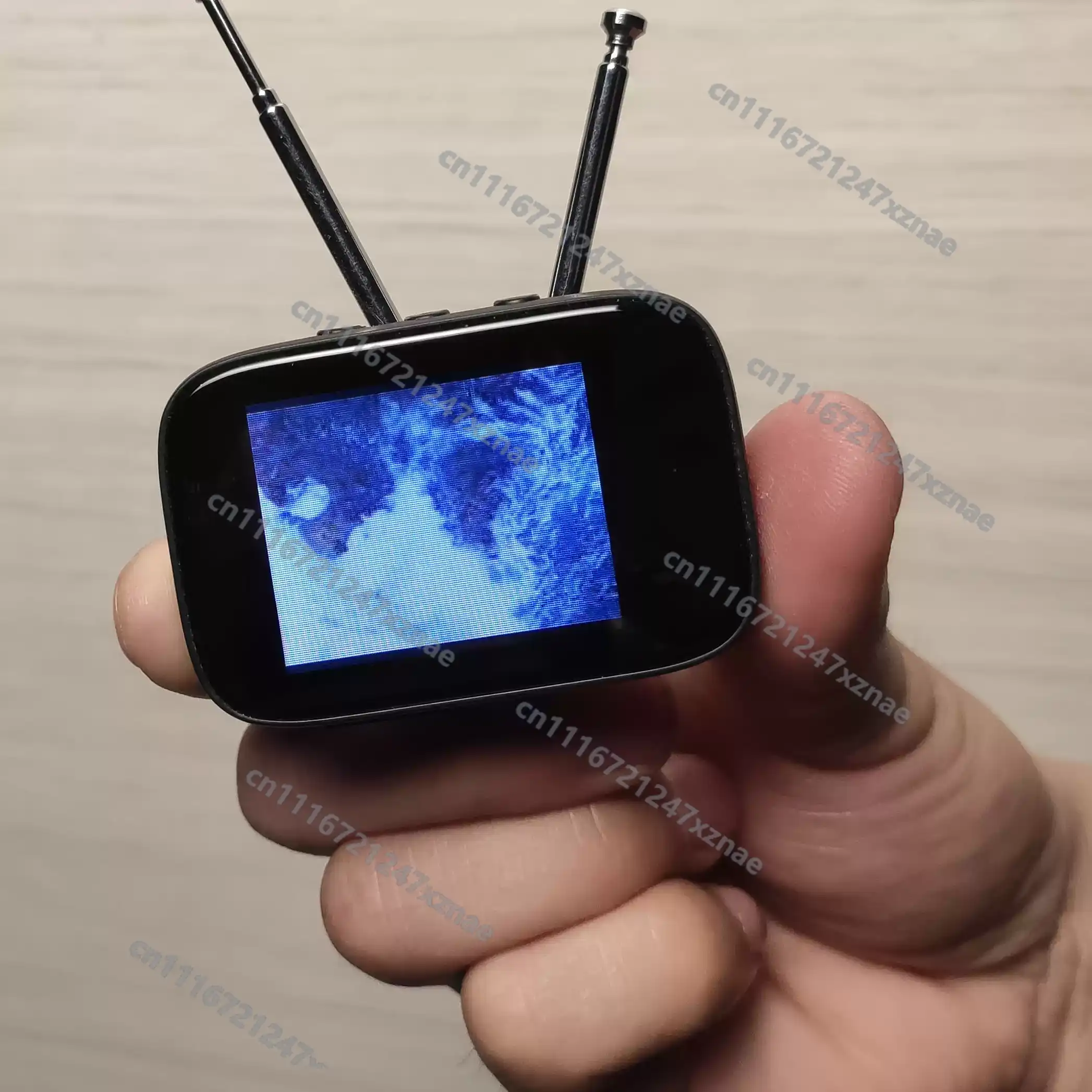 Mini TV Retrò per Casa delle B - Power Tools Video recensione e prezzo